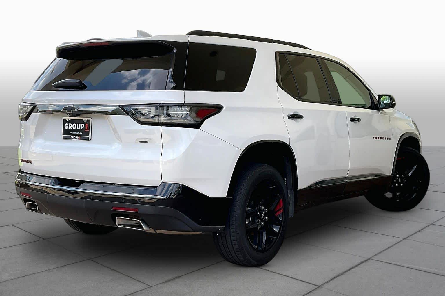 2020 Chevrolet Traverse Premier Iridescent Pearl Tricoat at Auto Boutique Texas