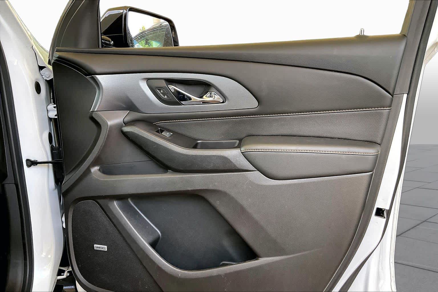 2020 Chevrolet Traverse Premier Iridescent Pearl Tricoat at Auto Boutique Texas