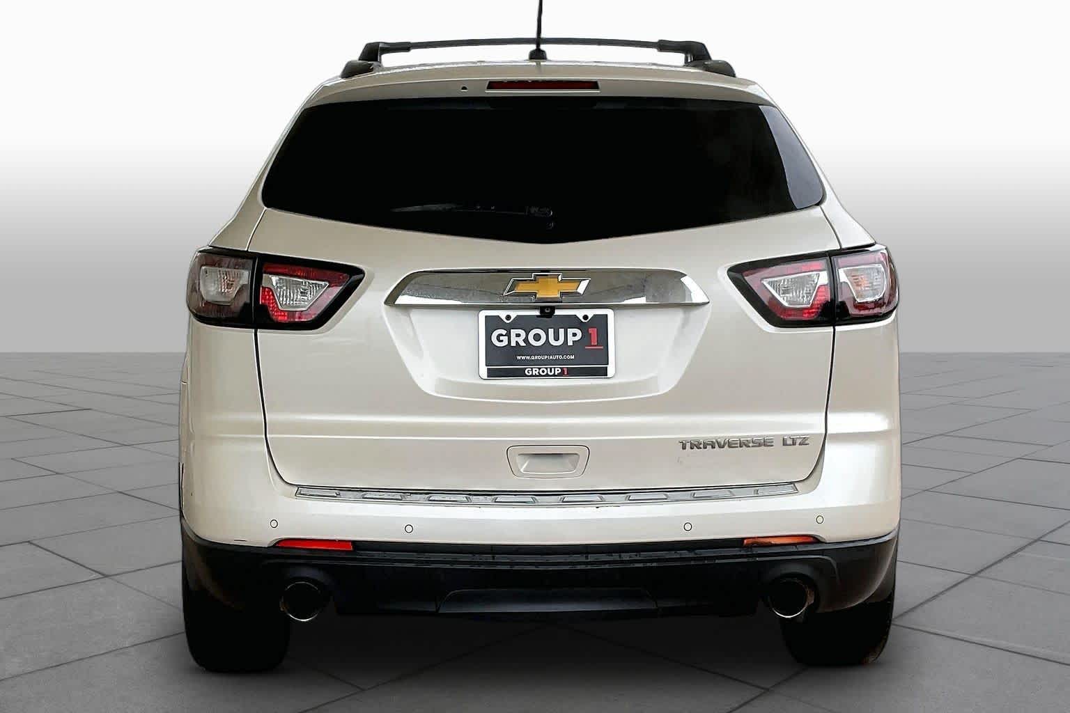 2014 Chevrolet Traverse LTZ - 3