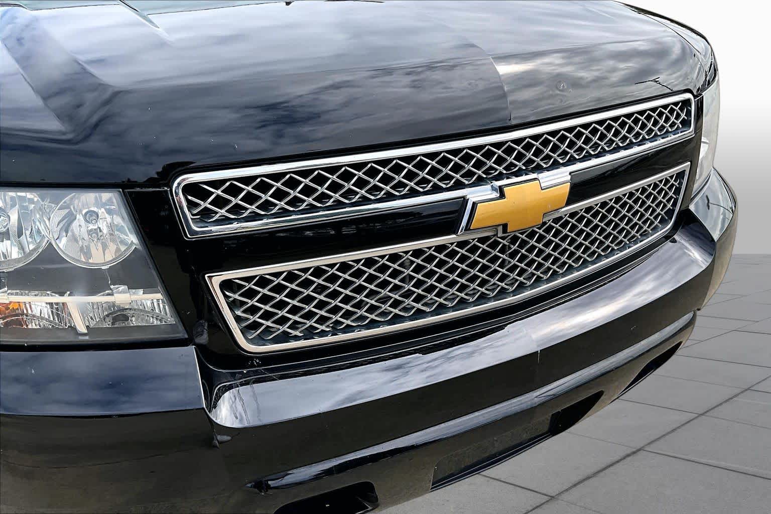 2013 Chevrolet Tahoe photo 28 of 35