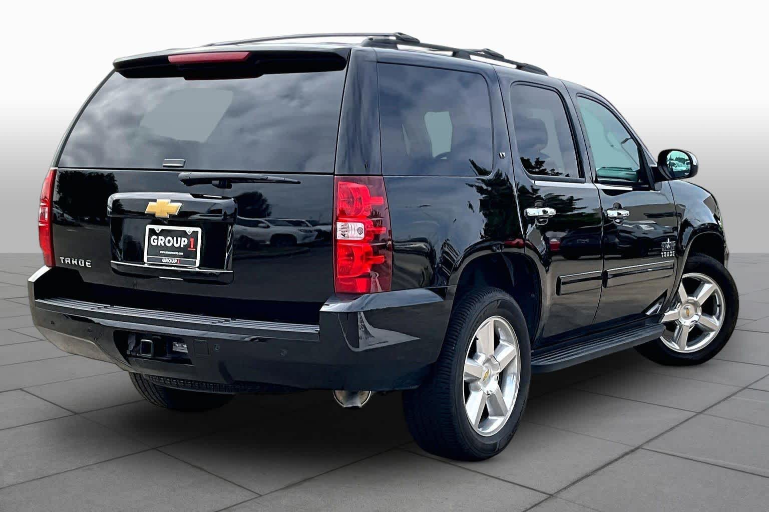 2013 Chevrolet Tahoe photo 12 of 35