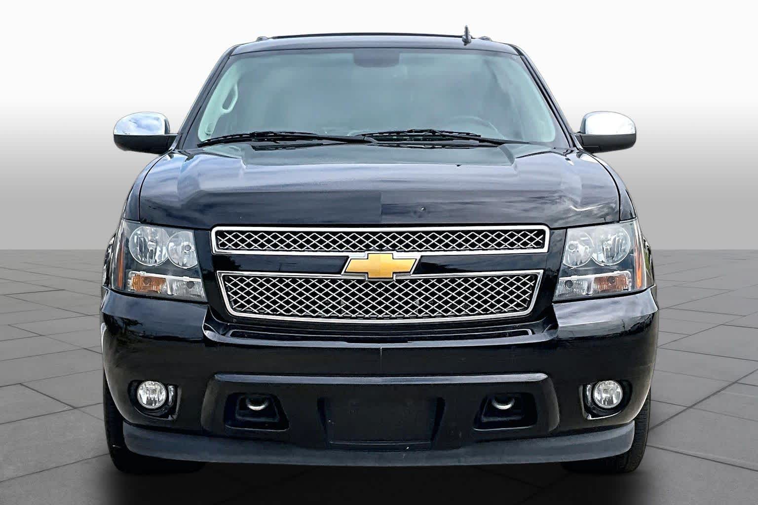 2013 Chevrolet Tahoe photo 4 of 35