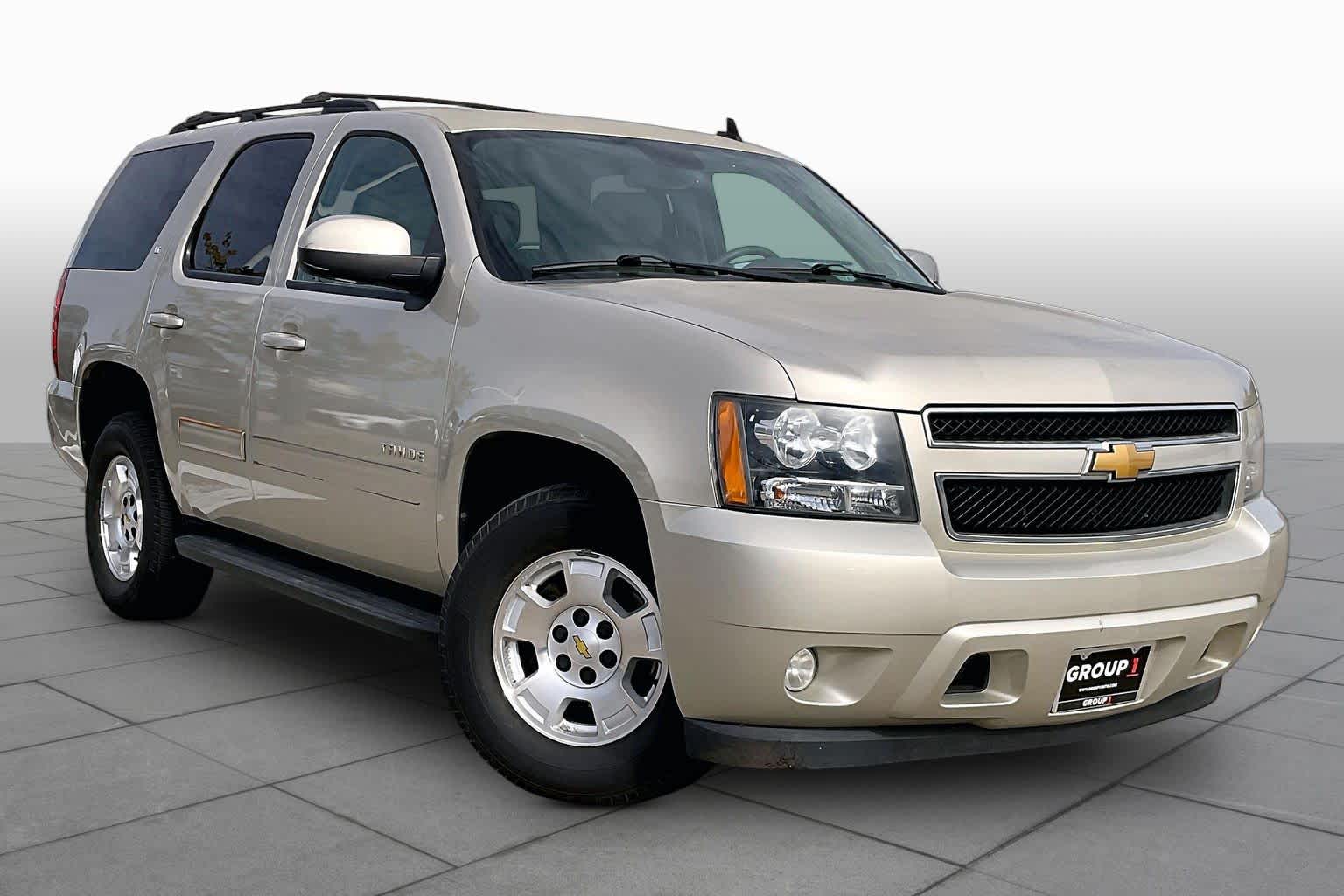 2013 Chevrolet Tahoe photo 3 of 35