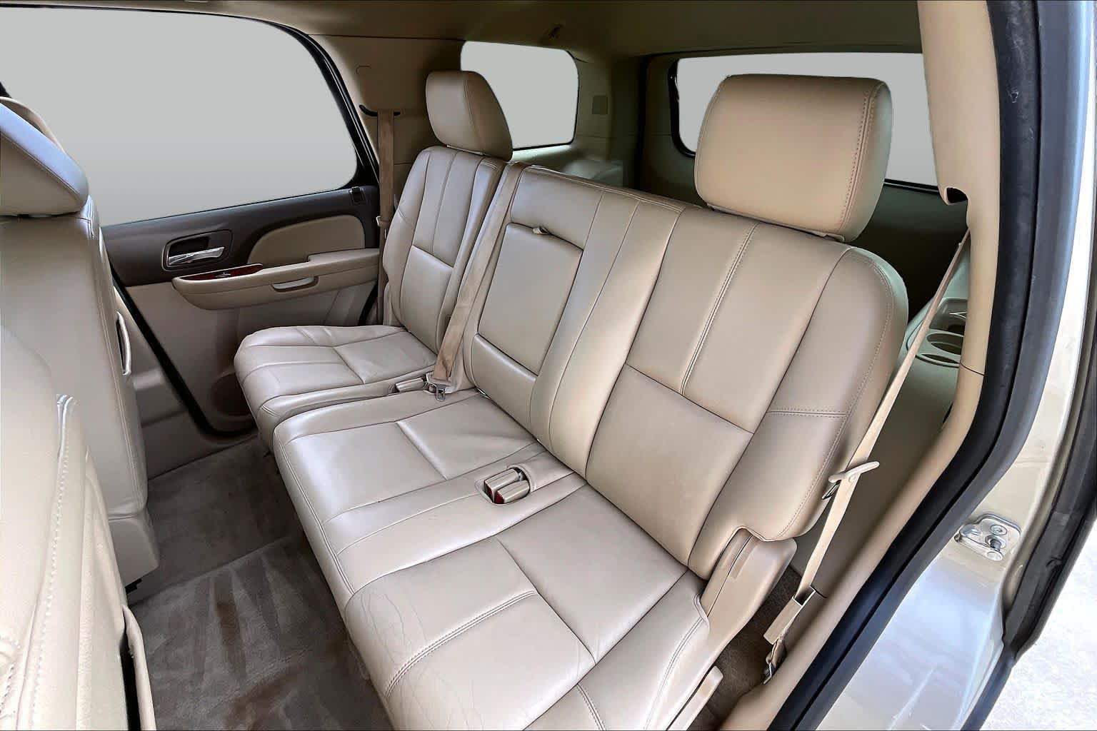 2013 Chevrolet Tahoe photo 19 of 35