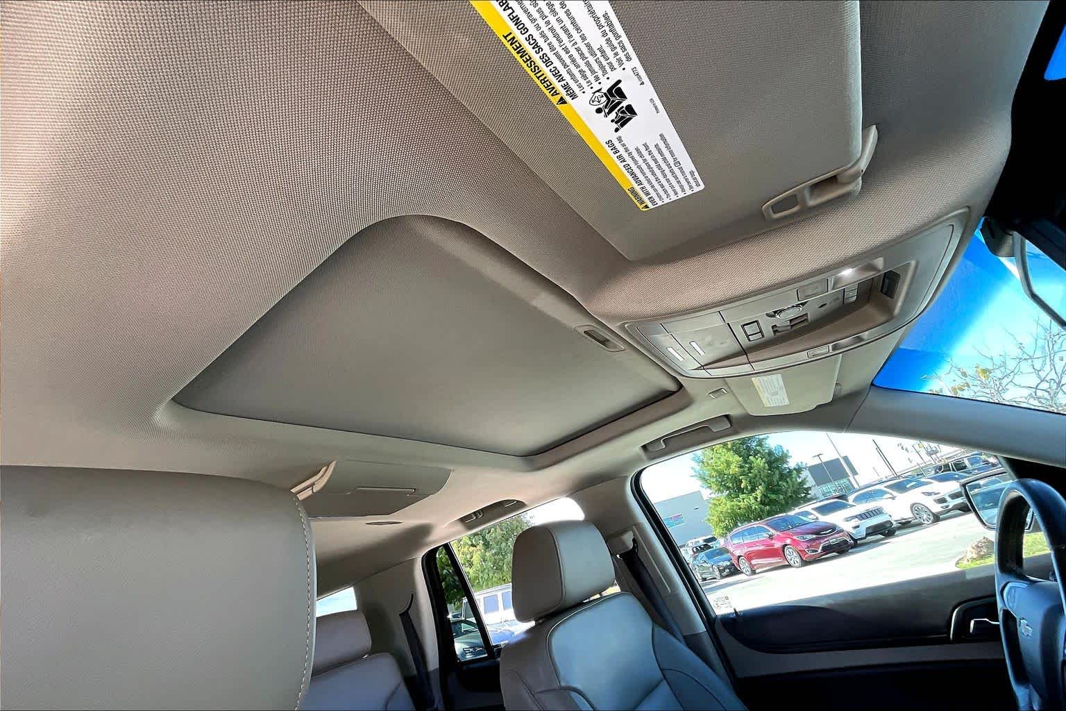 2019 Chevrolet Tahoe LT Iridescent Pearl Tricoat at AutoNation Ford Gulf Fwy