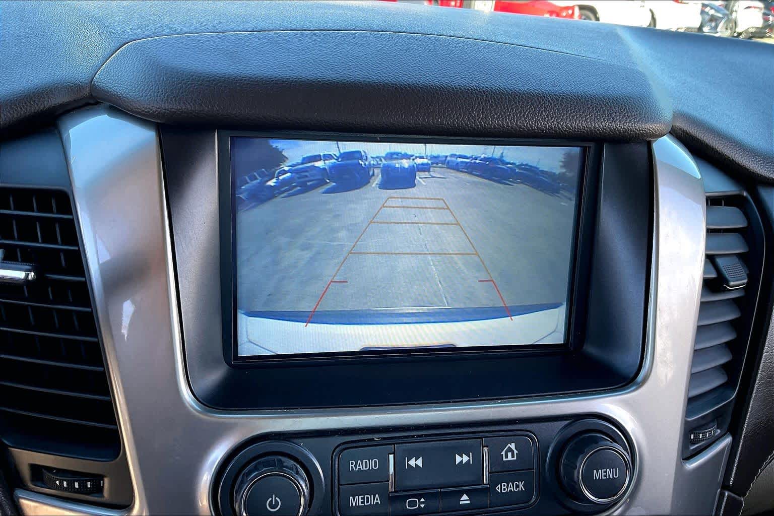 2019 Chevrolet Tahoe LT Iridescent Pearl Tricoat at AutoNation Ford Gulf Fwy