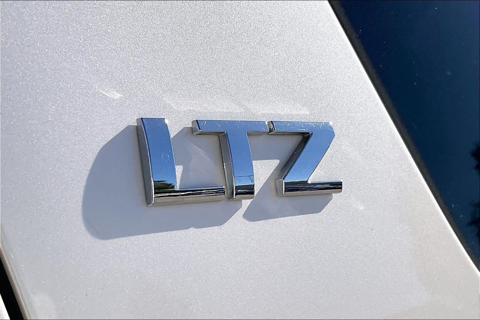 2013 Chevrolet Tahoe LTZ White Diamond Tricoat at Honda of Clear Lake