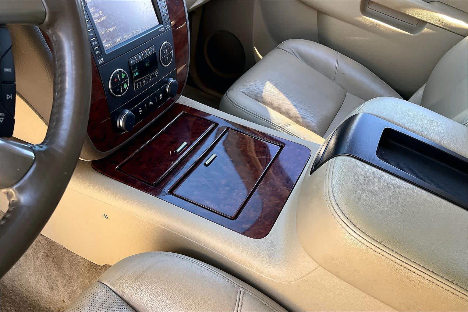 2013 Chevrolet Tahoe LTZ White Diamond Tricoat at Honda of Clear Lake