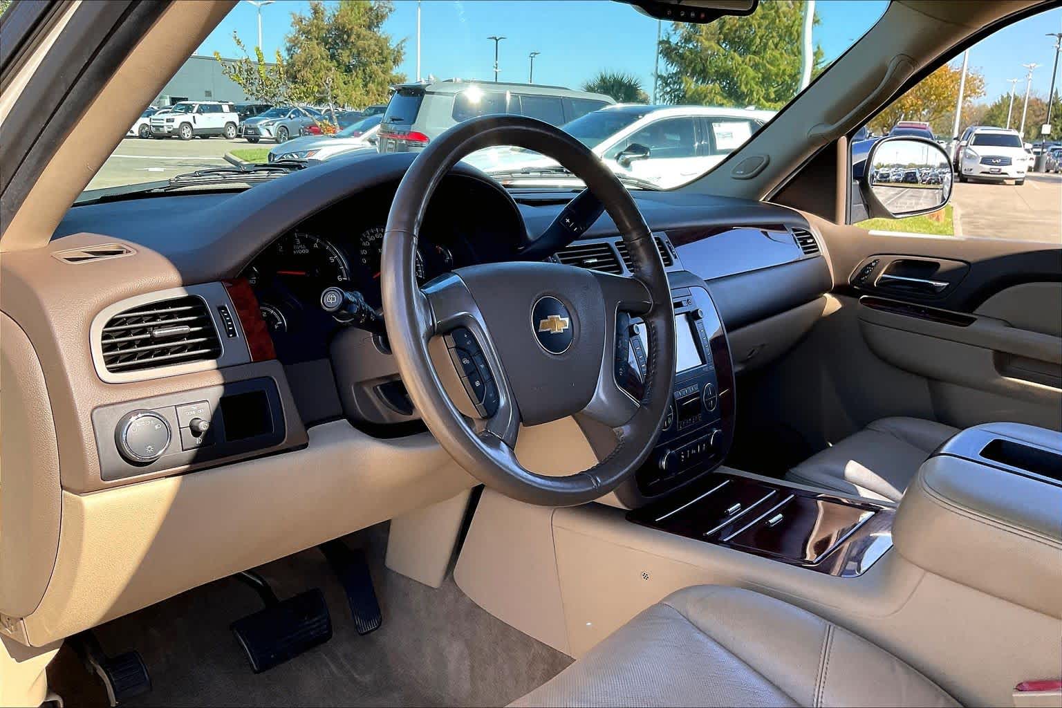 2013 Chevrolet Tahoe LTZ White Diamond Tricoat at Honda of Clear Lake