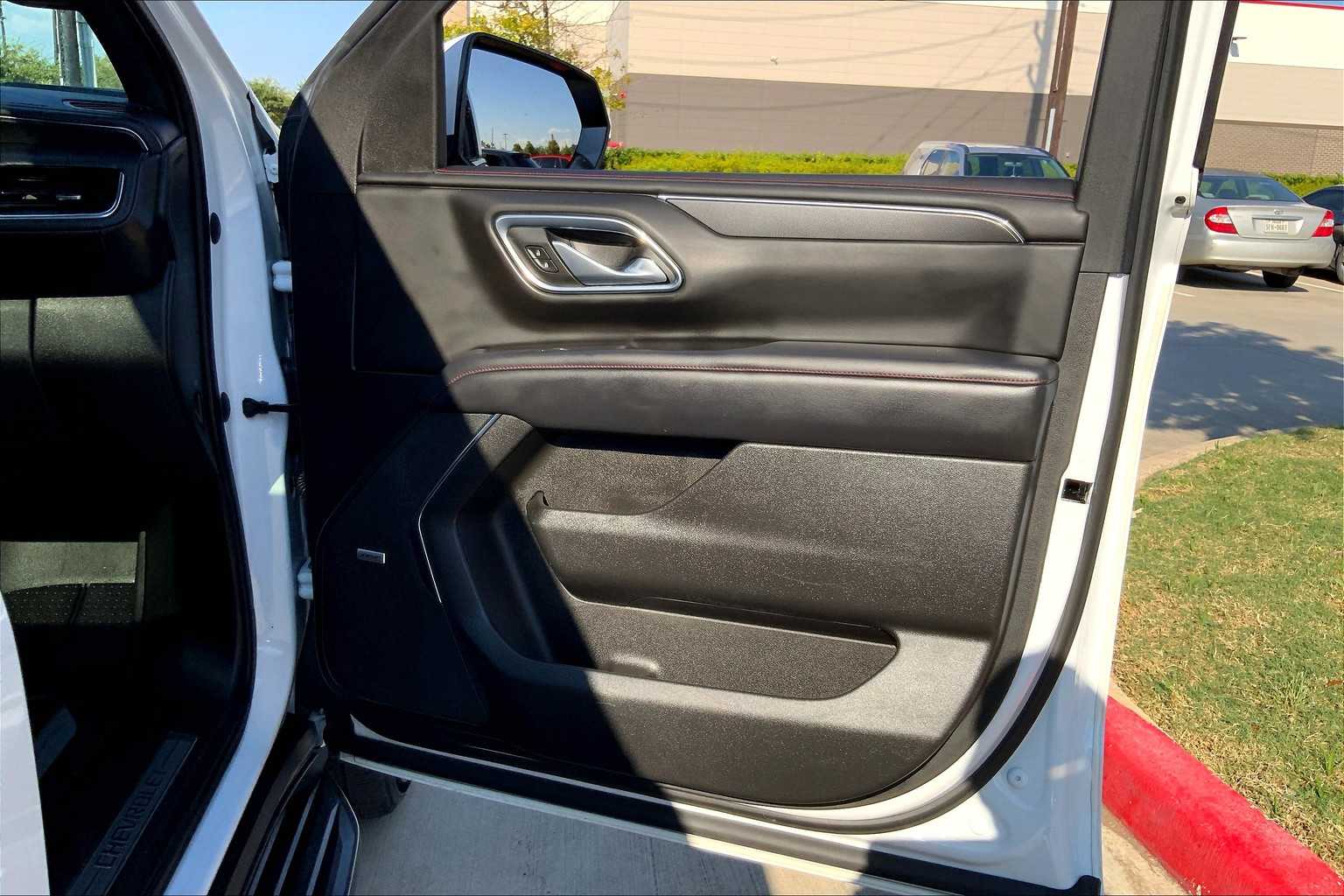 2023 Chevrolet Suburban RST Summit White at Lone Star Chevrolet