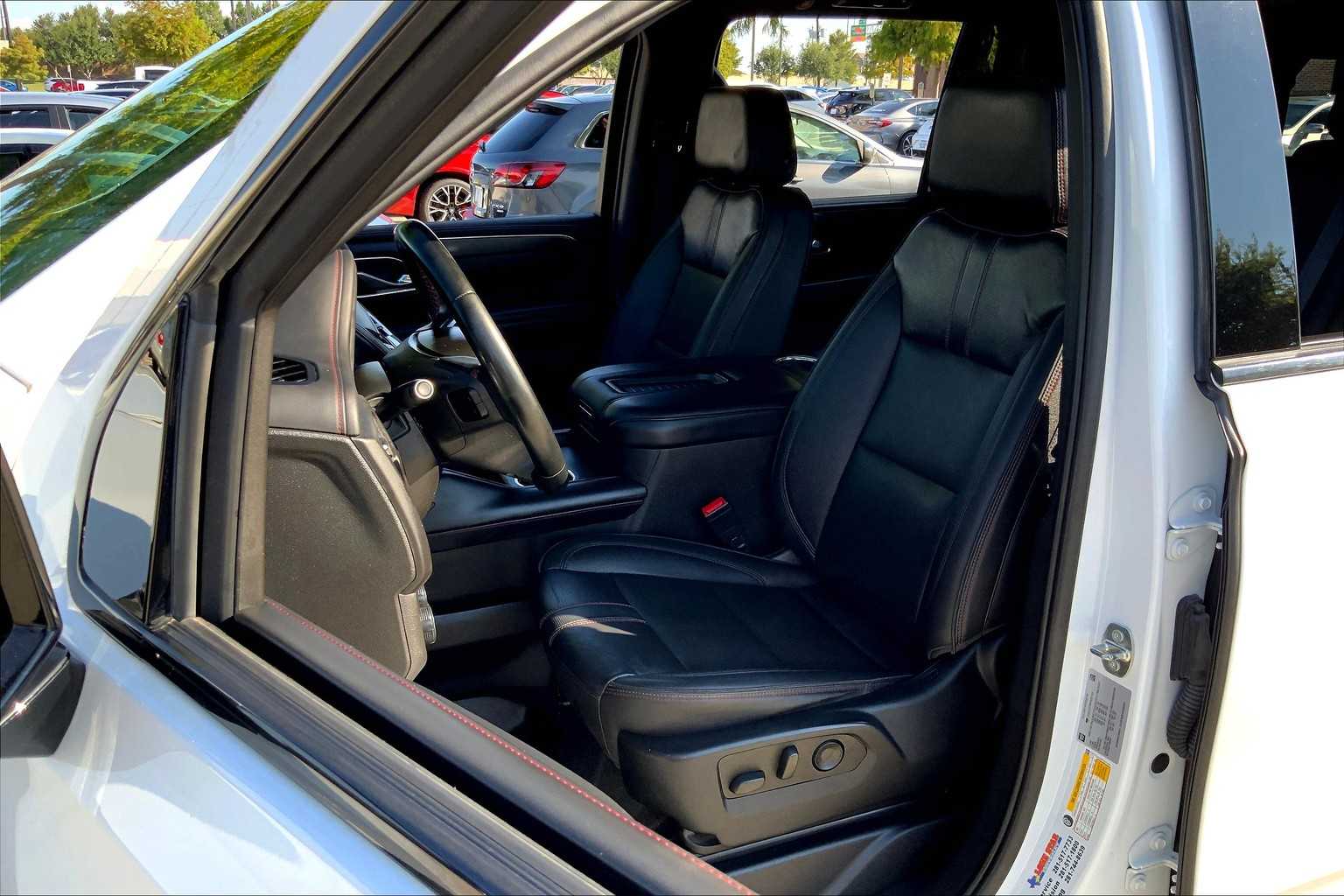 2023 Chevrolet Suburban RST Summit White at Lone Star Chevrolet
