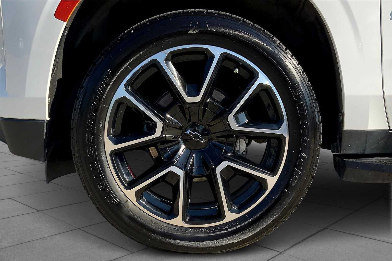 2023 Chevrolet Suburban RST Summit White at Lone Star Chevrolet