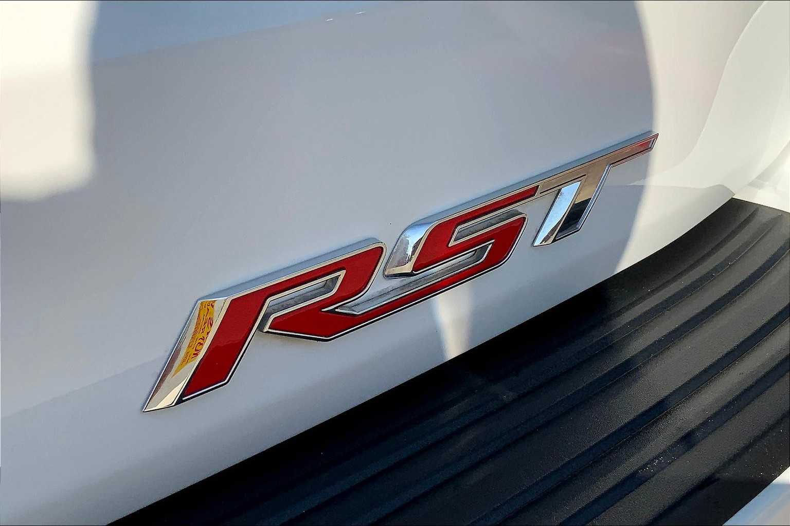 2023 Chevrolet Suburban RST Summit White at Lone Star Chevrolet