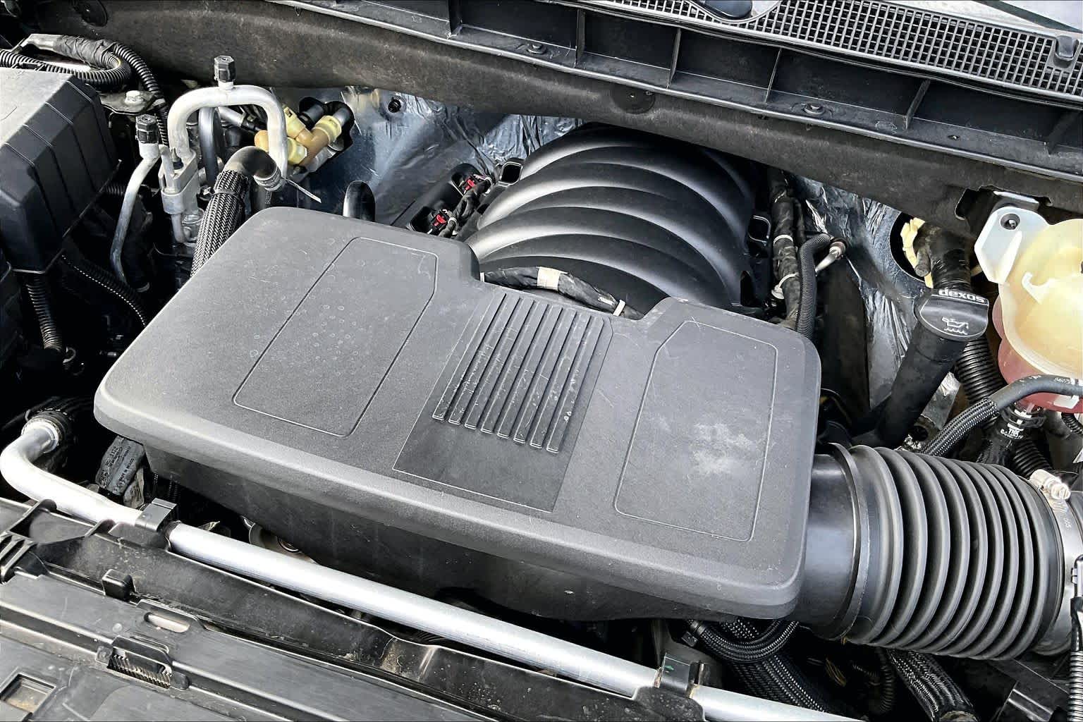 2021 Chevrolet Tahoe photo 28 of 32