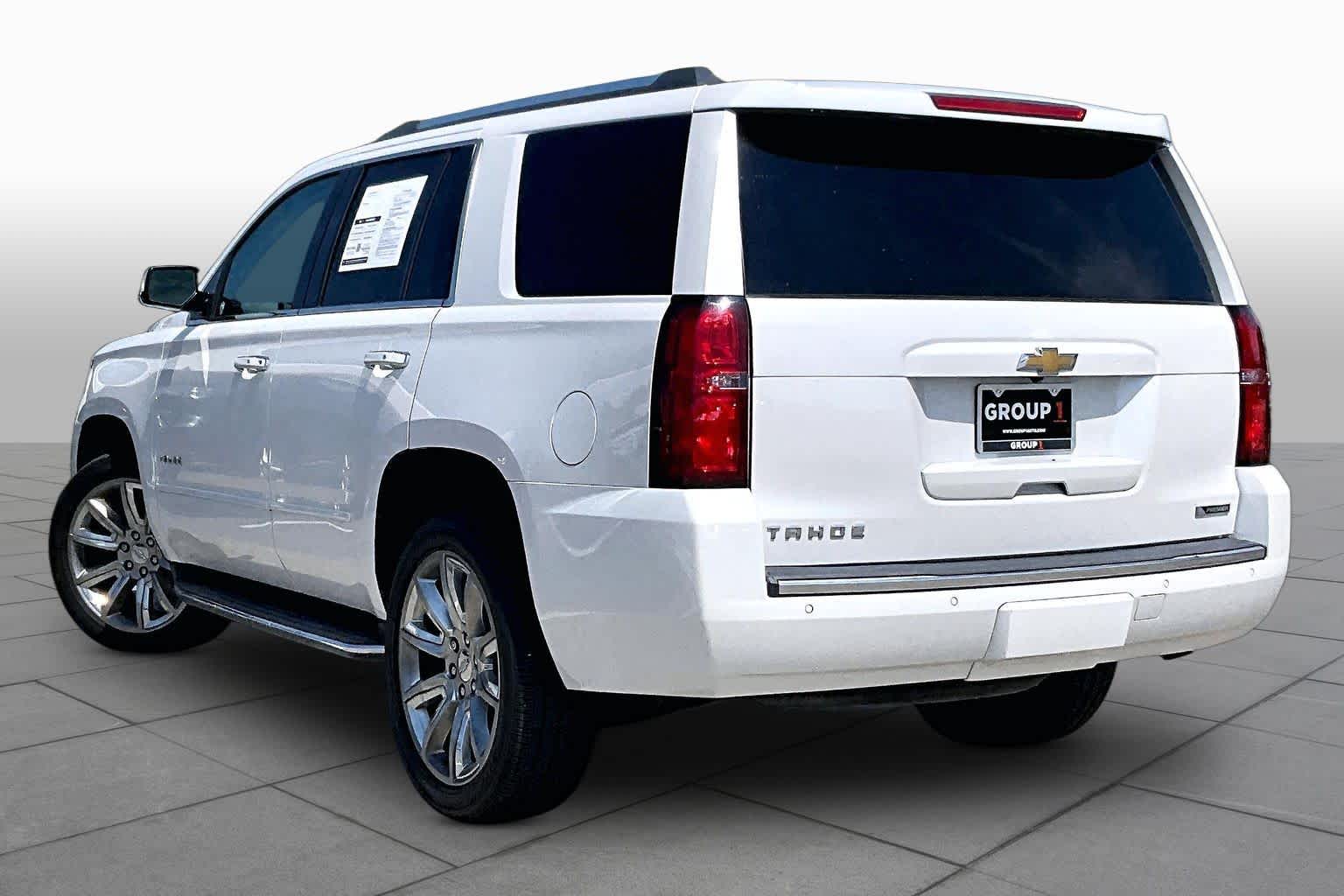 2017 Chevrolet Tahoe photo 11 of 35