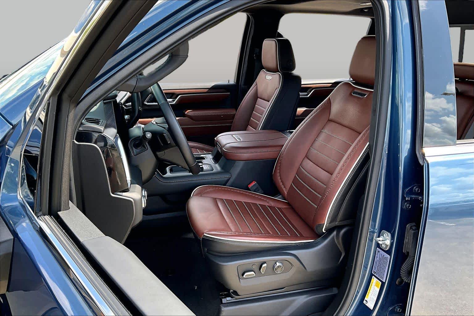 2025 GMC Sierra 2500HD Denali Ultimate Downpour Metallic at Texan GMC Buick