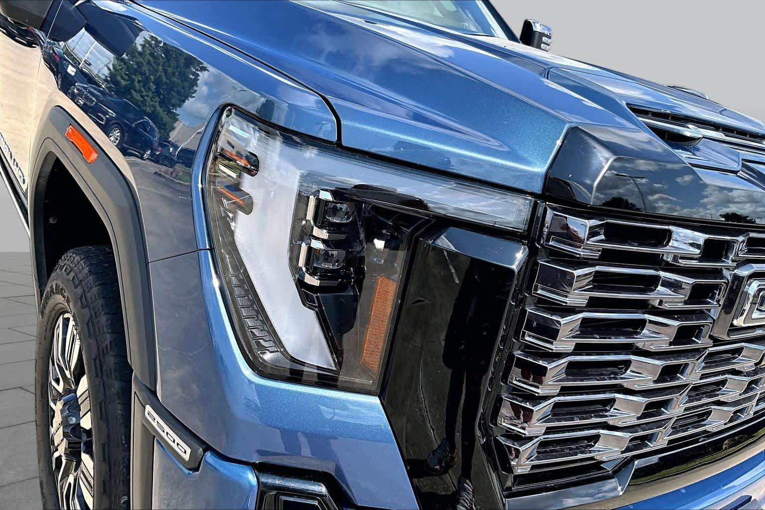 2025 GMC Sierra 2500HD Denali Ultimate Downpour Metallic at Texan GMC Buick