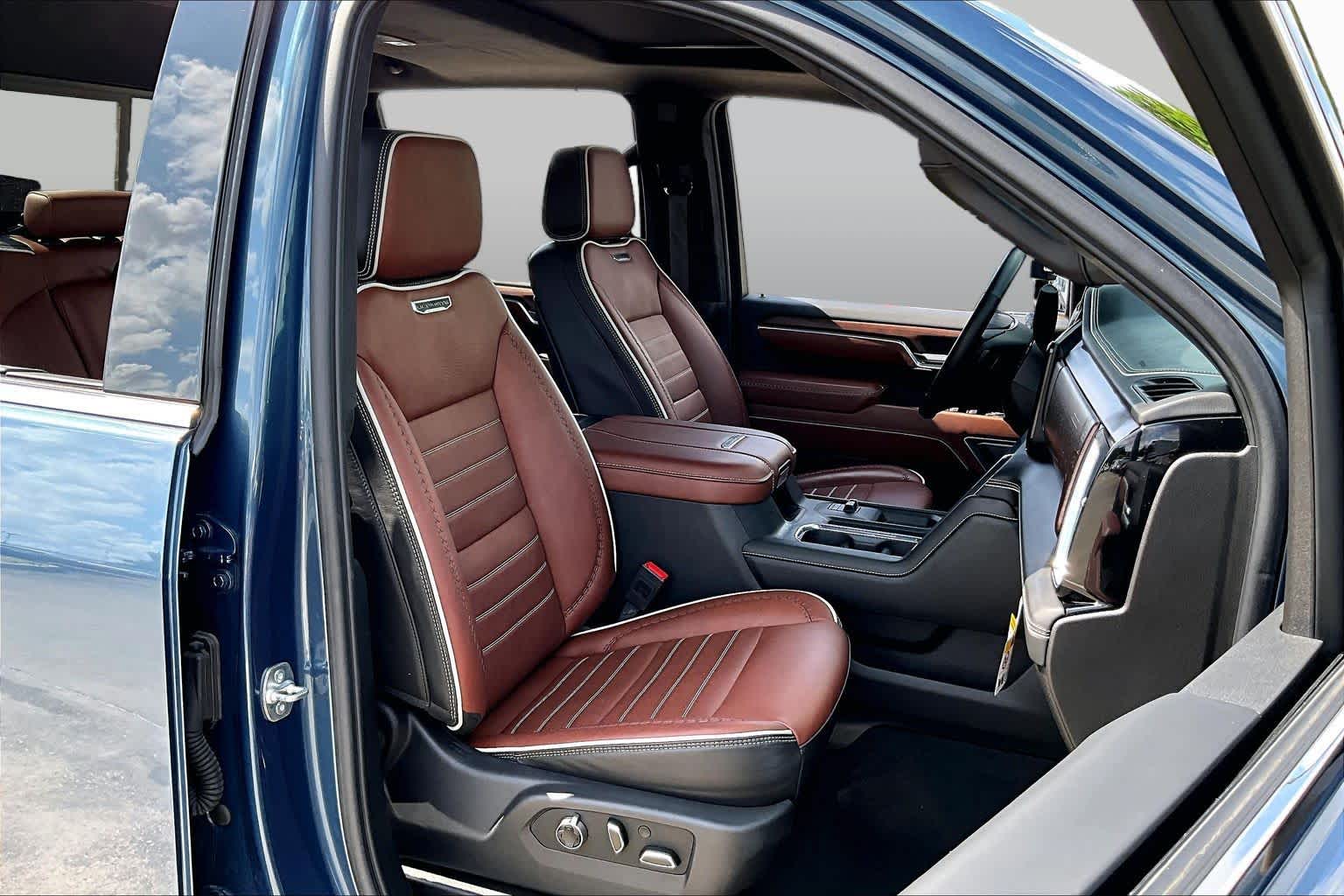 2025 GMC Sierra 2500HD Denali Ultimate Downpour Metallic at Texan GMC Buick