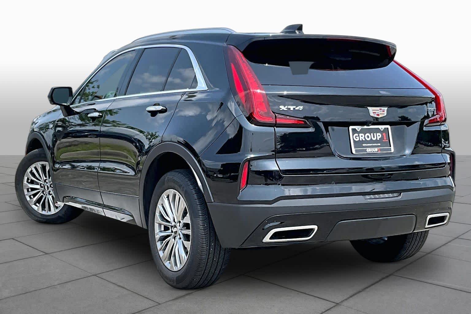 2025 Cadillac XT4 FWD Premium Luxury Stellar Black Metallic at Davis Chevrolet