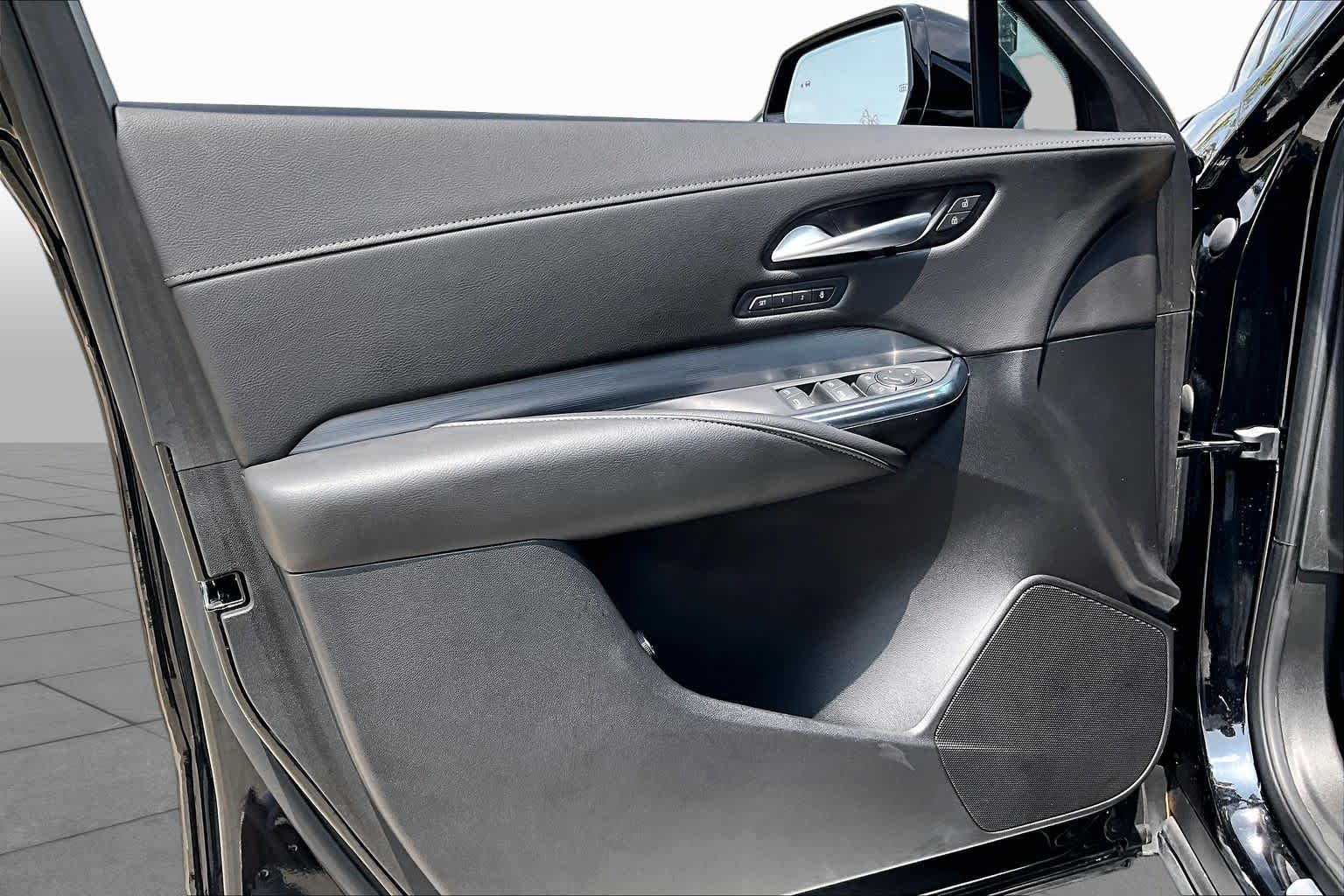 2025 Cadillac XT4 FWD Premium Luxury Stellar Black Metallic at Davis Chevrolet