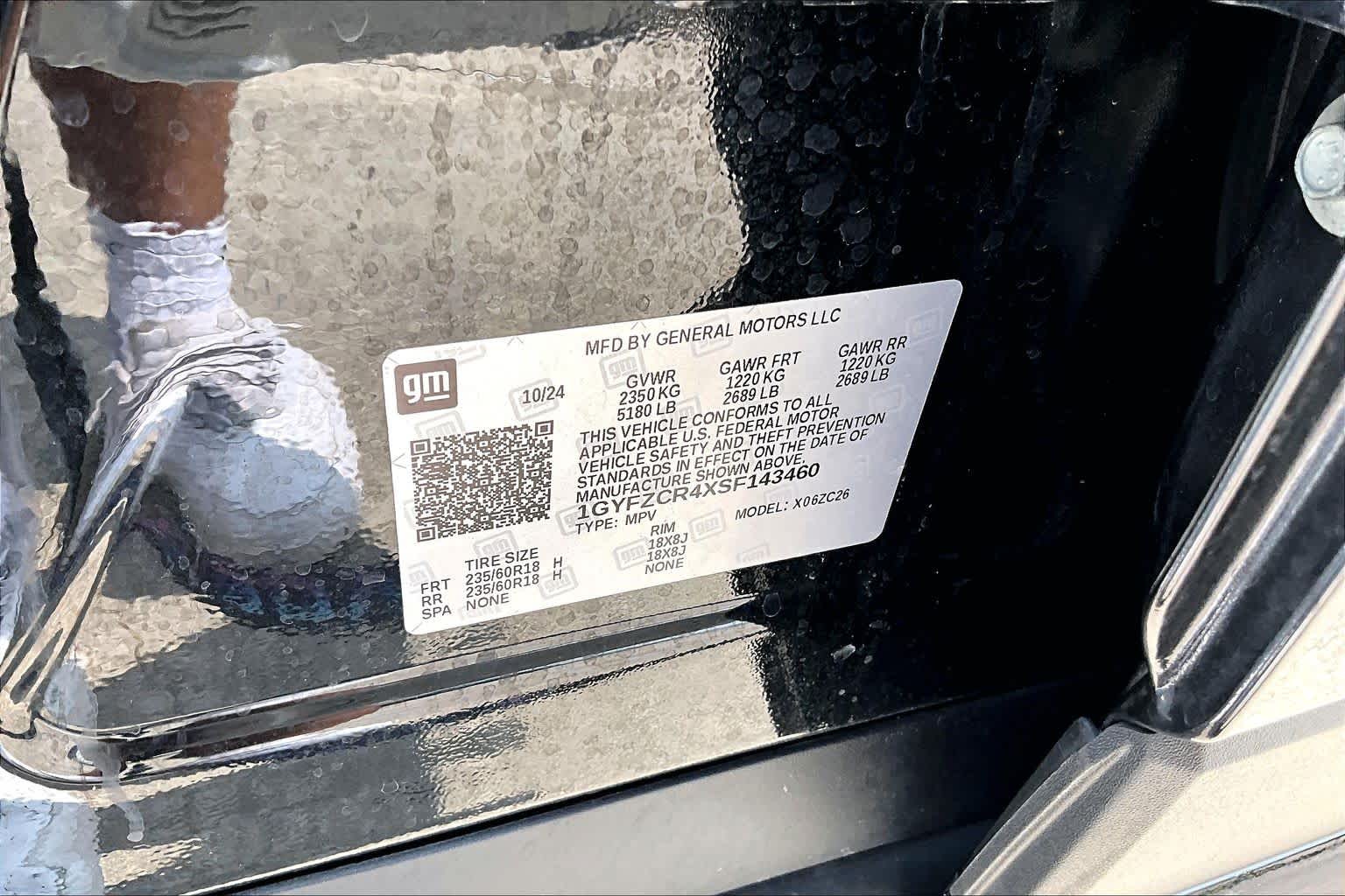 2025 Cadillac XT4 FWD Premium Luxury Stellar Black Metallic at Davis Chevrolet
