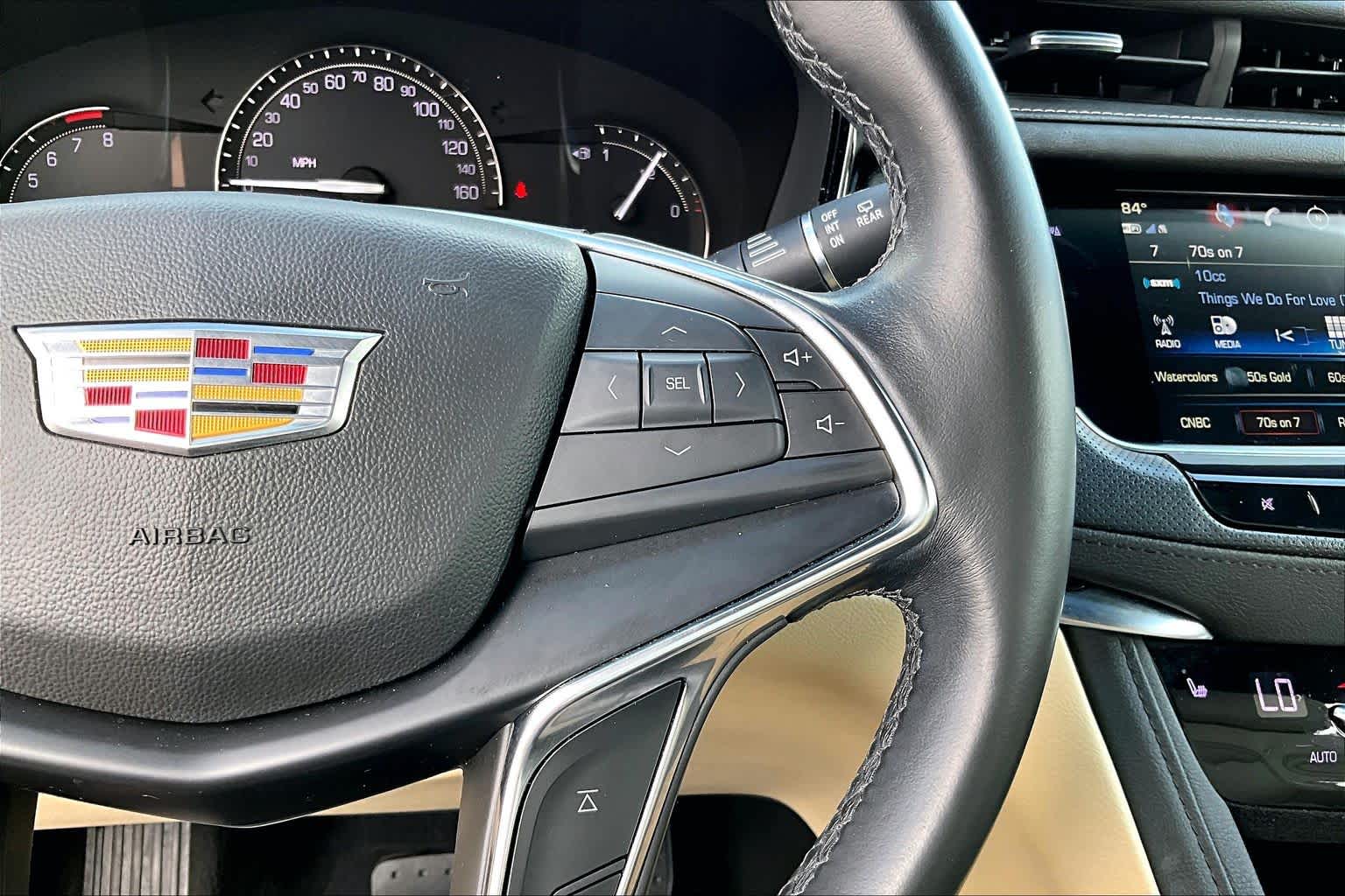 2019 Cadillac XT5 Luxury FWD Red Horizon Tintcoat at Mercedes-Benz of Houston North