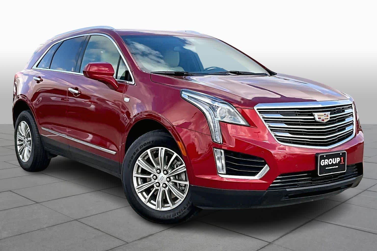 2019 Cadillac XT5 Luxury FWD Red Horizon Tintcoat at Mercedes-Benz of Houston North
