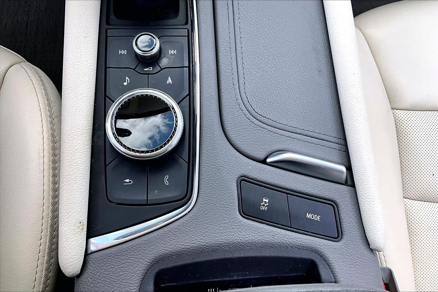 2023 Cadillac XT5 FWD Premium Luxury Crystal White Tricoat at Ron Craft Chevrolet Cadillac
