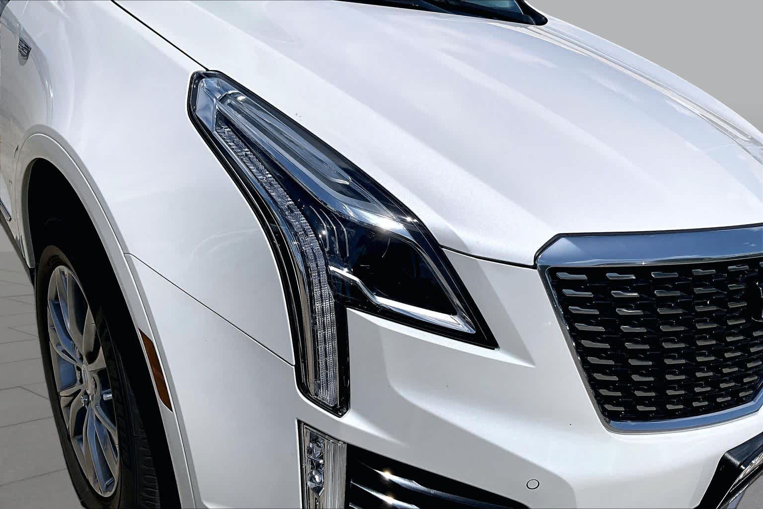 2023 Cadillac XT5 FWD Premium Luxury Crystal White Tricoat at Ron Craft Chevrolet Cadillac