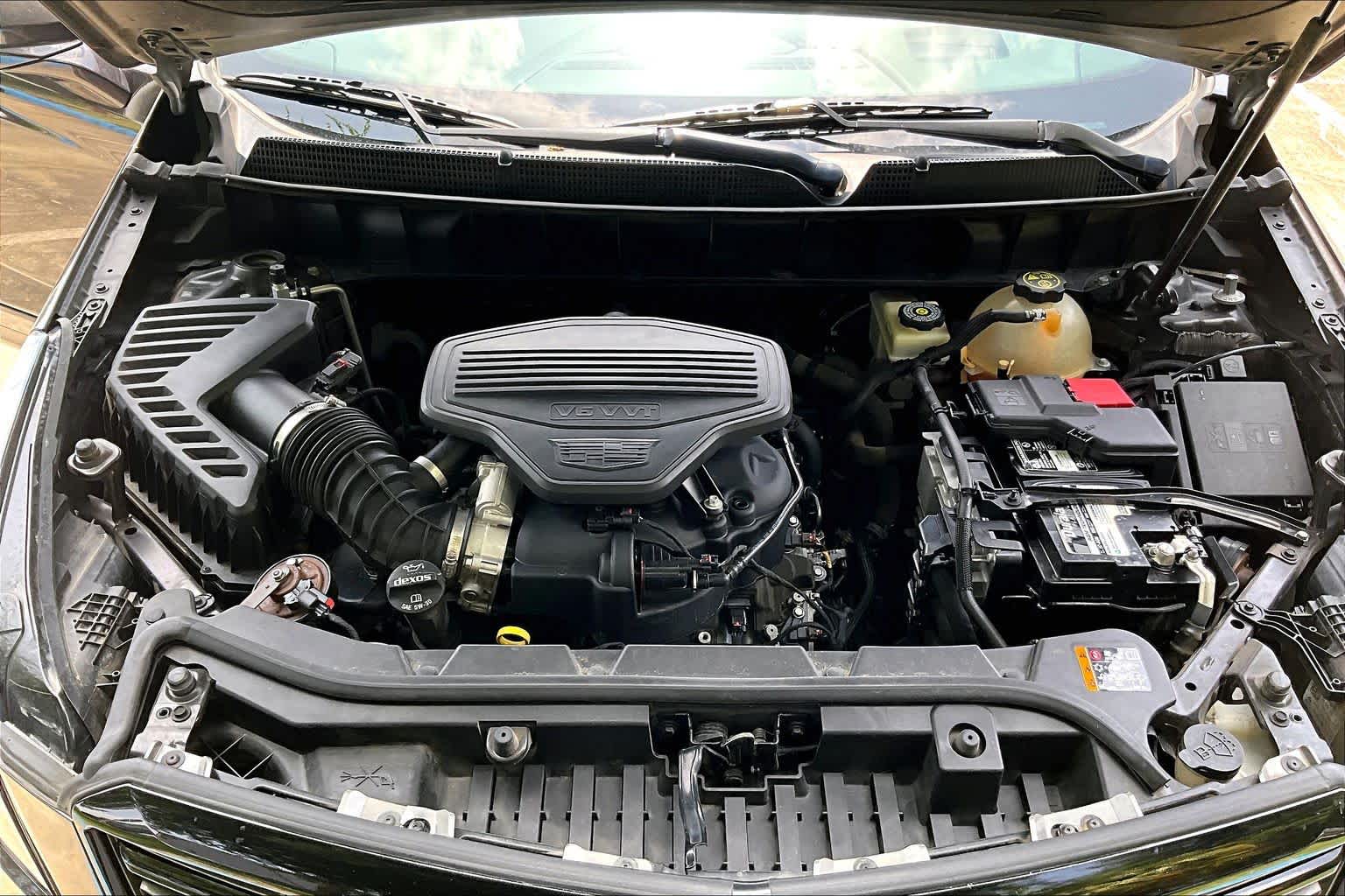 2018 Cadillac XT5 Platinum AWD Dark Granite Metallic at AutoNation USA Katy