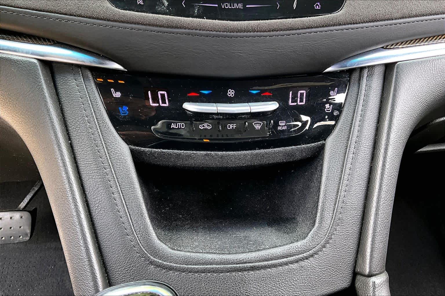 2018 Cadillac XT5 Platinum AWD Dark Granite Metallic at AutoNation USA Katy