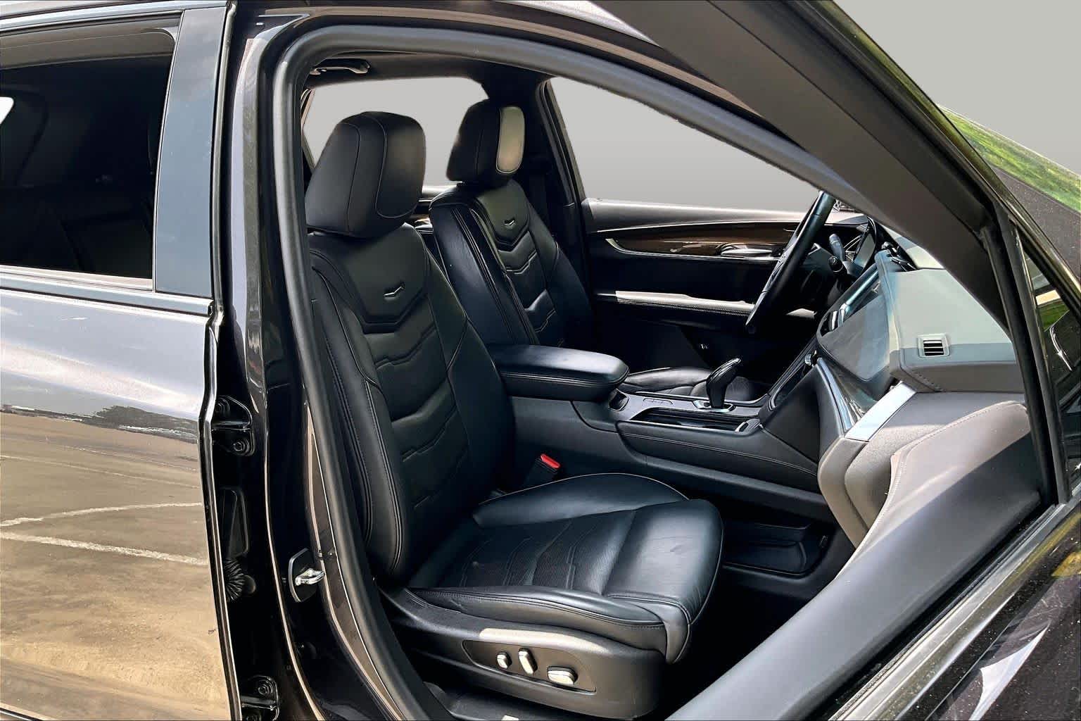 2018 Cadillac XT5 Platinum AWD Dark Granite Metallic at AutoNation USA Katy