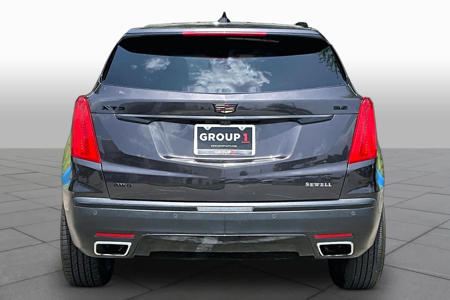 2018 Cadillac XT5 Platinum AWD Dark Granite Metallic at AutoNation USA Katy