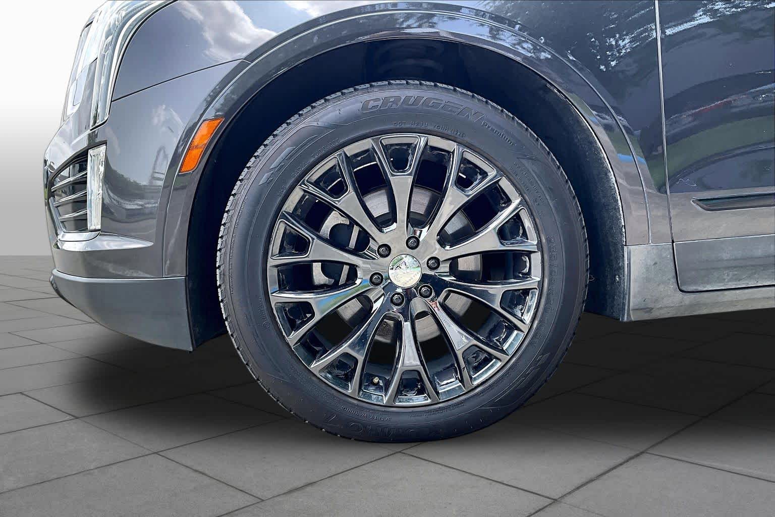 2018 Cadillac XT5 Platinum AWD Dark Granite Metallic at AutoNation USA Katy