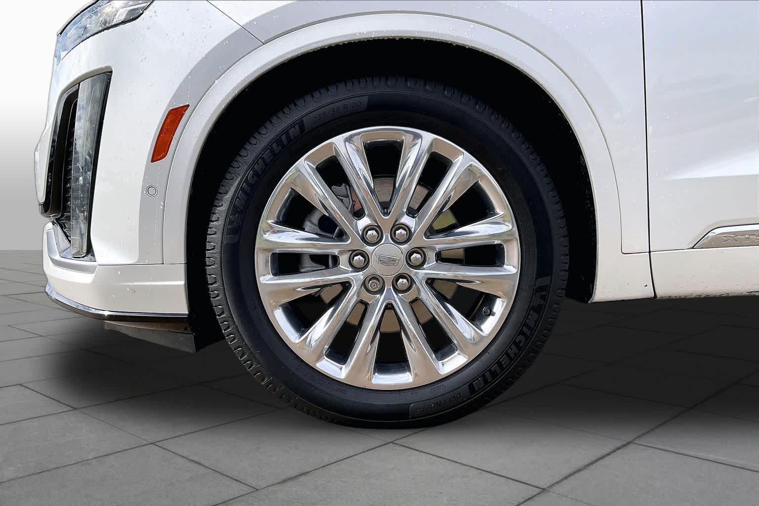 2021 Cadillac XT6 photo 9 of 34