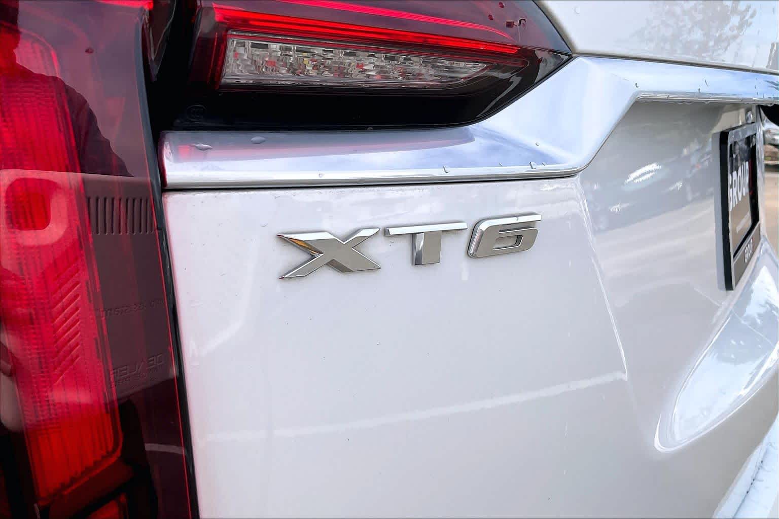 2021 Cadillac XT6 photo 28 of 34