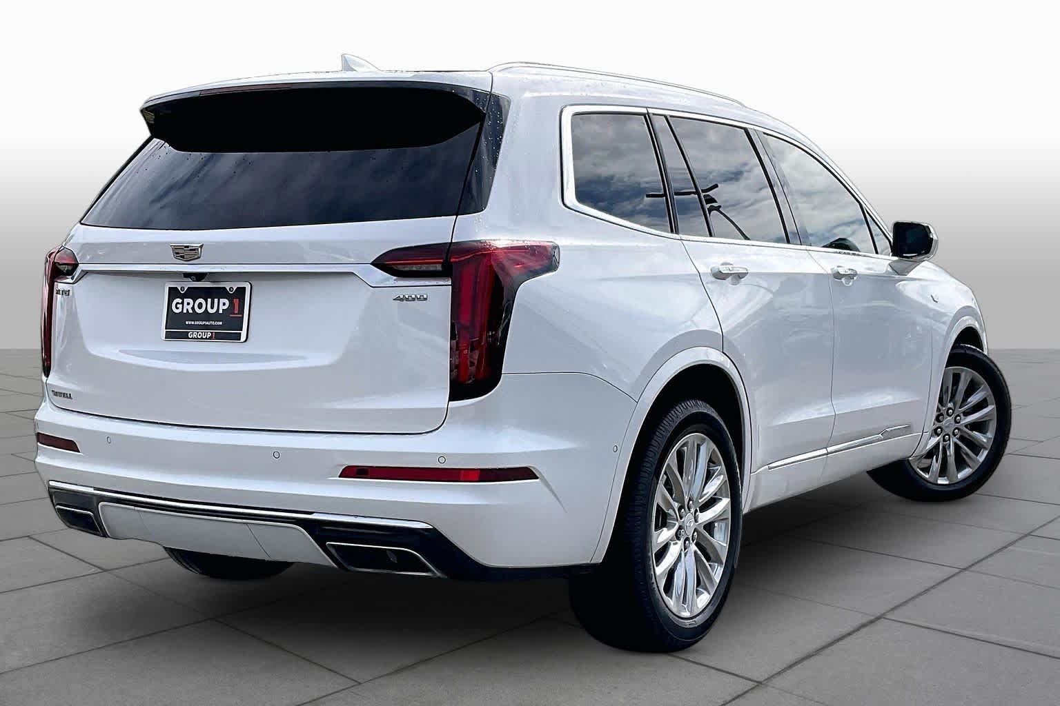 2021 Cadillac XT6 photo 11 of 34