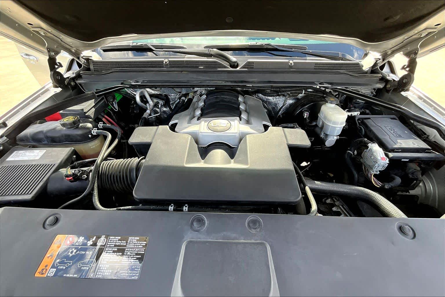 2017 Cadillac Escalade Premium Luxury Radiant Silver Metallic at Sterling McCall Nissan