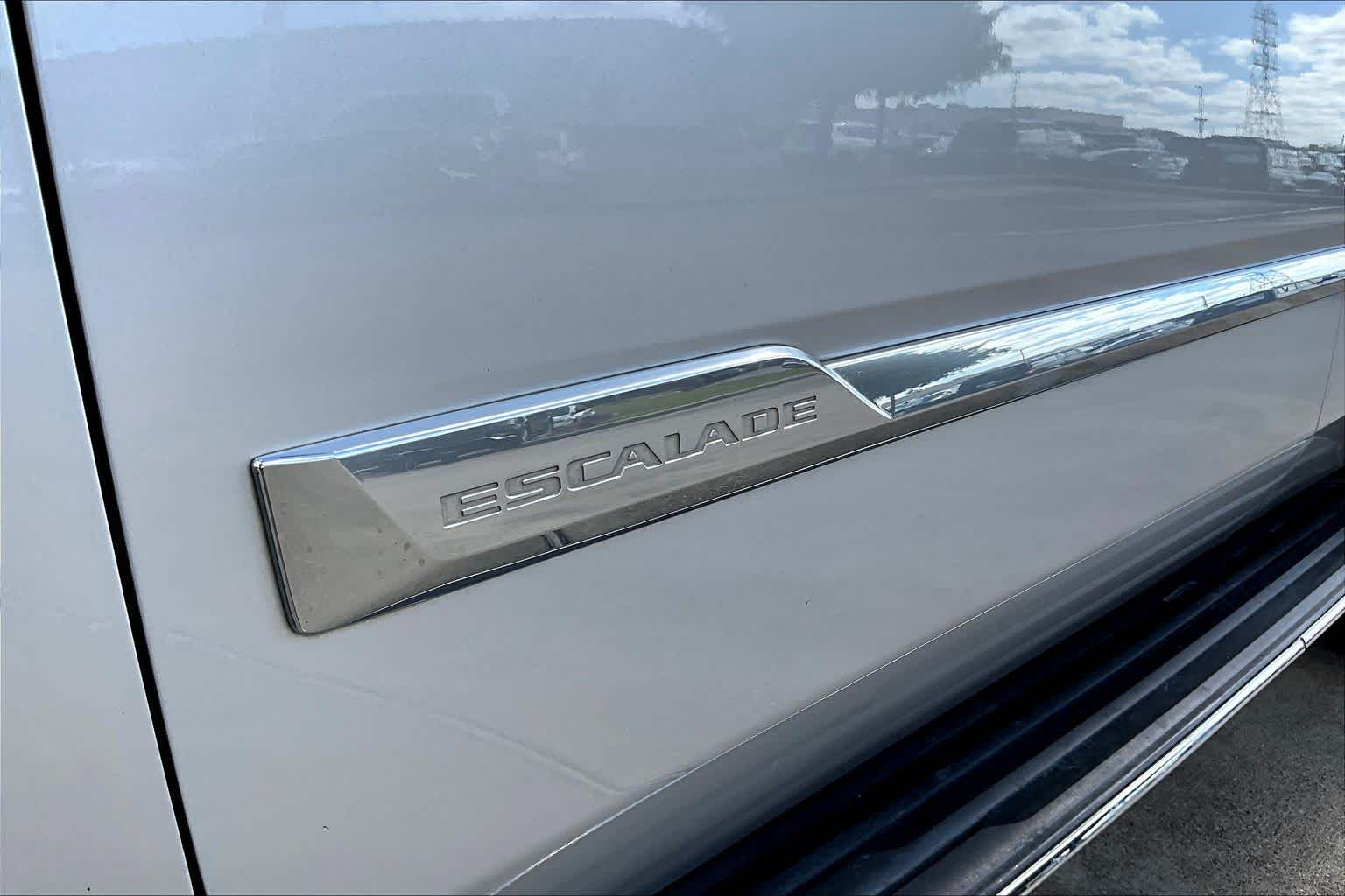 2017 Cadillac Escalade Premium Luxury Radiant Silver Metallic at Sterling McCall Nissan