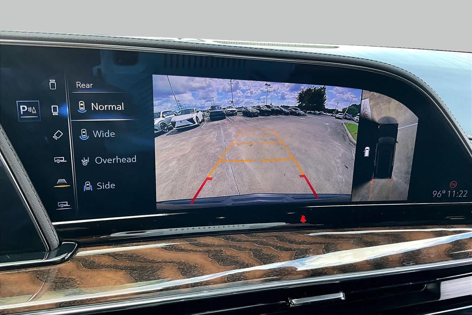 2022 Cadillac Escalade photo 25 of 35