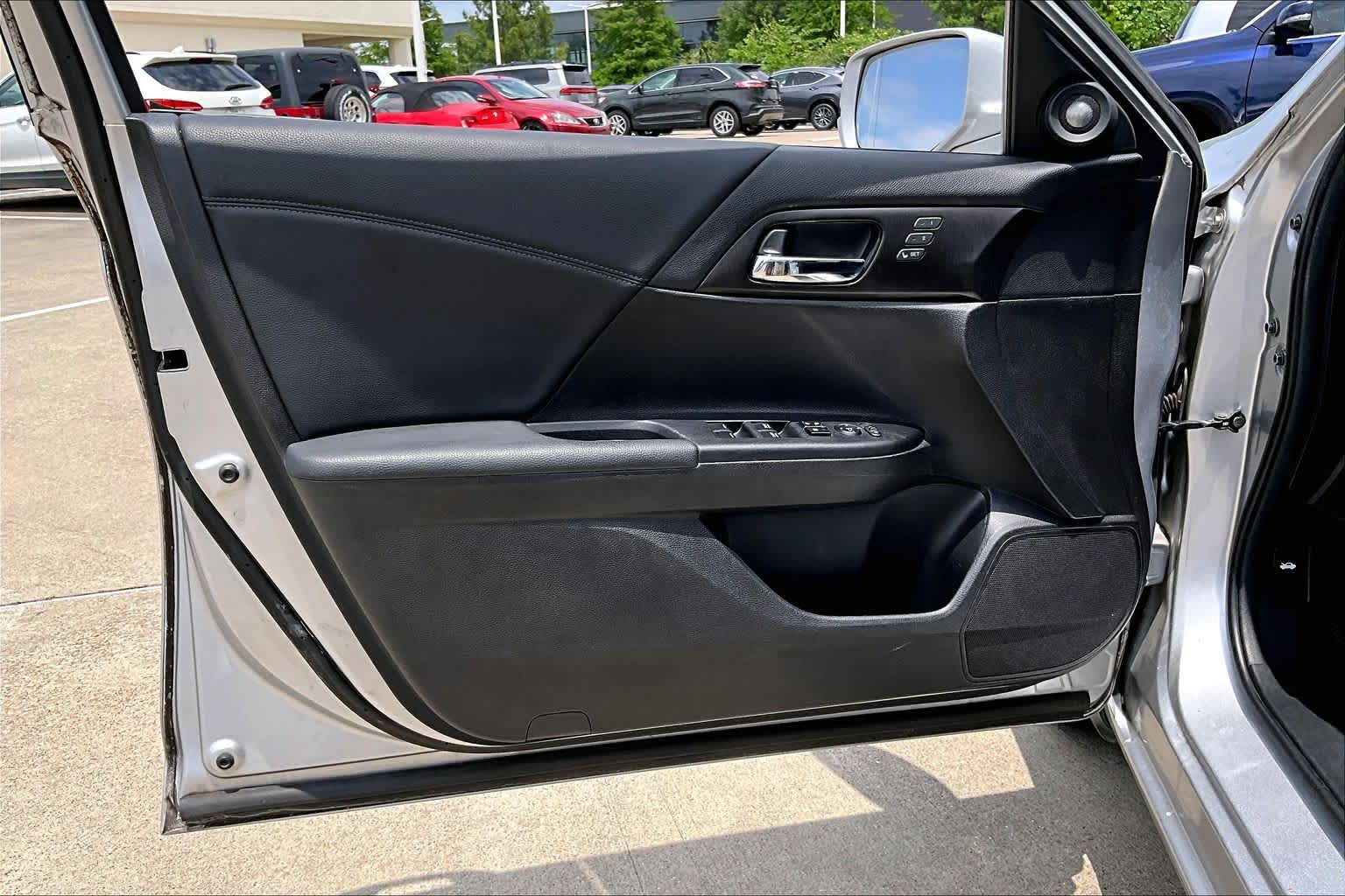 2015 Honda Accord EX-L Alabaster Silver Metallic at Tomball Ford