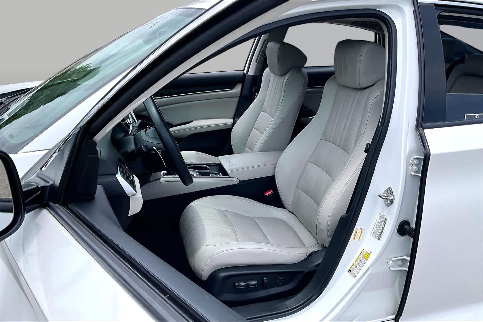 2018 Honda Accord Sedan Touring 1.5T Platinum White Pearl at Westside Kia