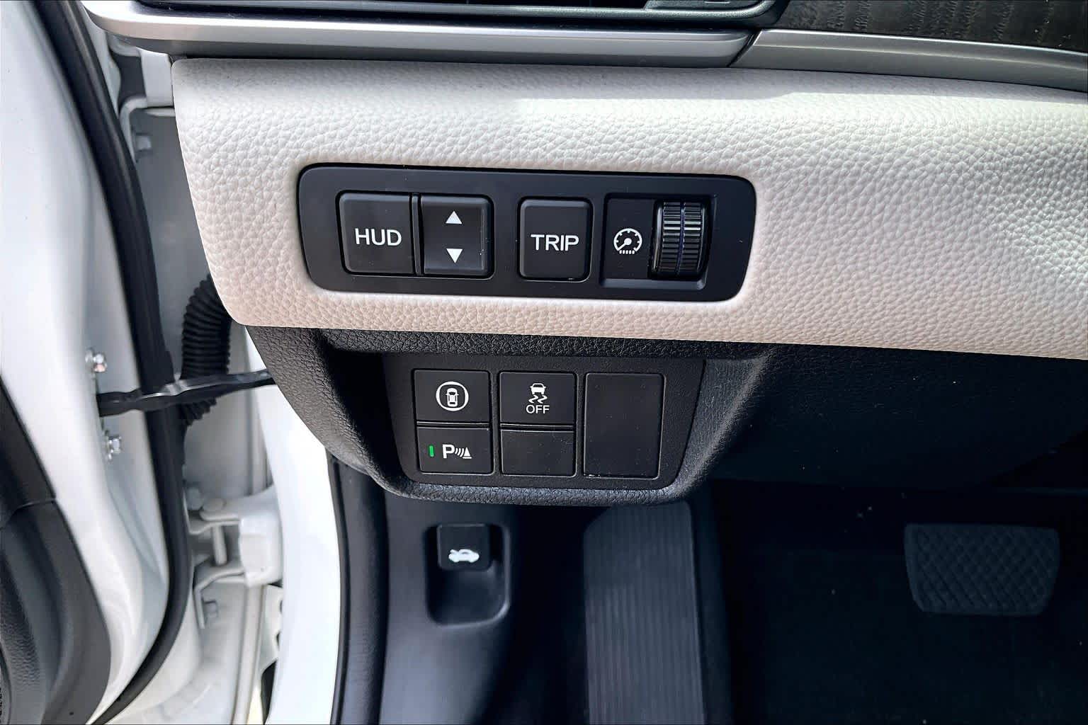 2018 Honda Accord Sedan Touring 1.5T Platinum White Pearl at Westside Kia