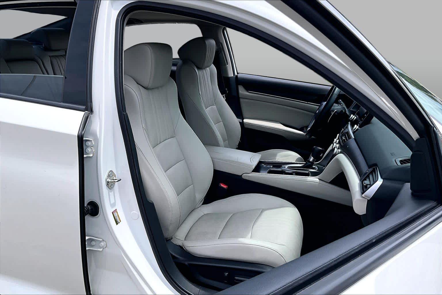 2018 Honda Accord Sedan Touring 1.5T Platinum White Pearl at Westside Kia