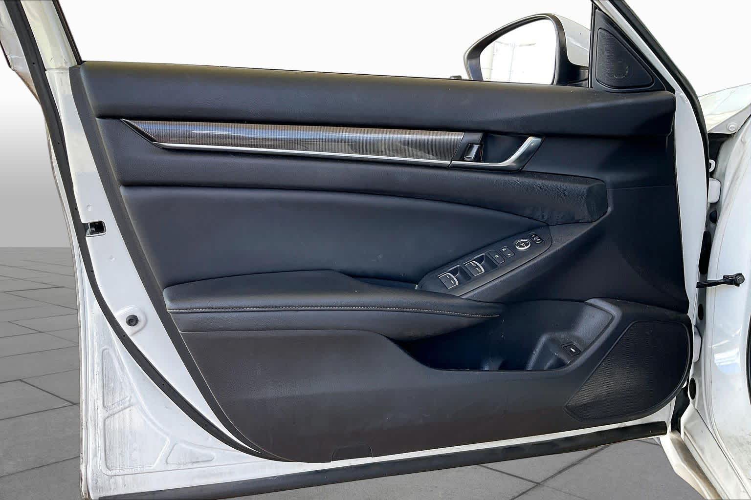 2019 Honda Accord Sedan Sport 2.0T Platinum White Pearl at Sterling McCall Nissan