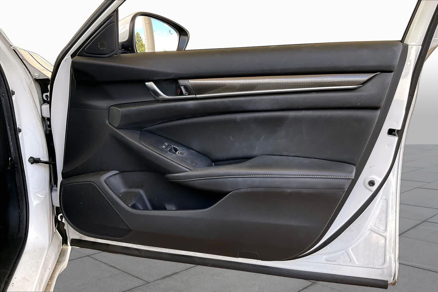 2019 Honda Accord Sedan Sport 2.0T Platinum White Pearl at Sterling McCall Nissan