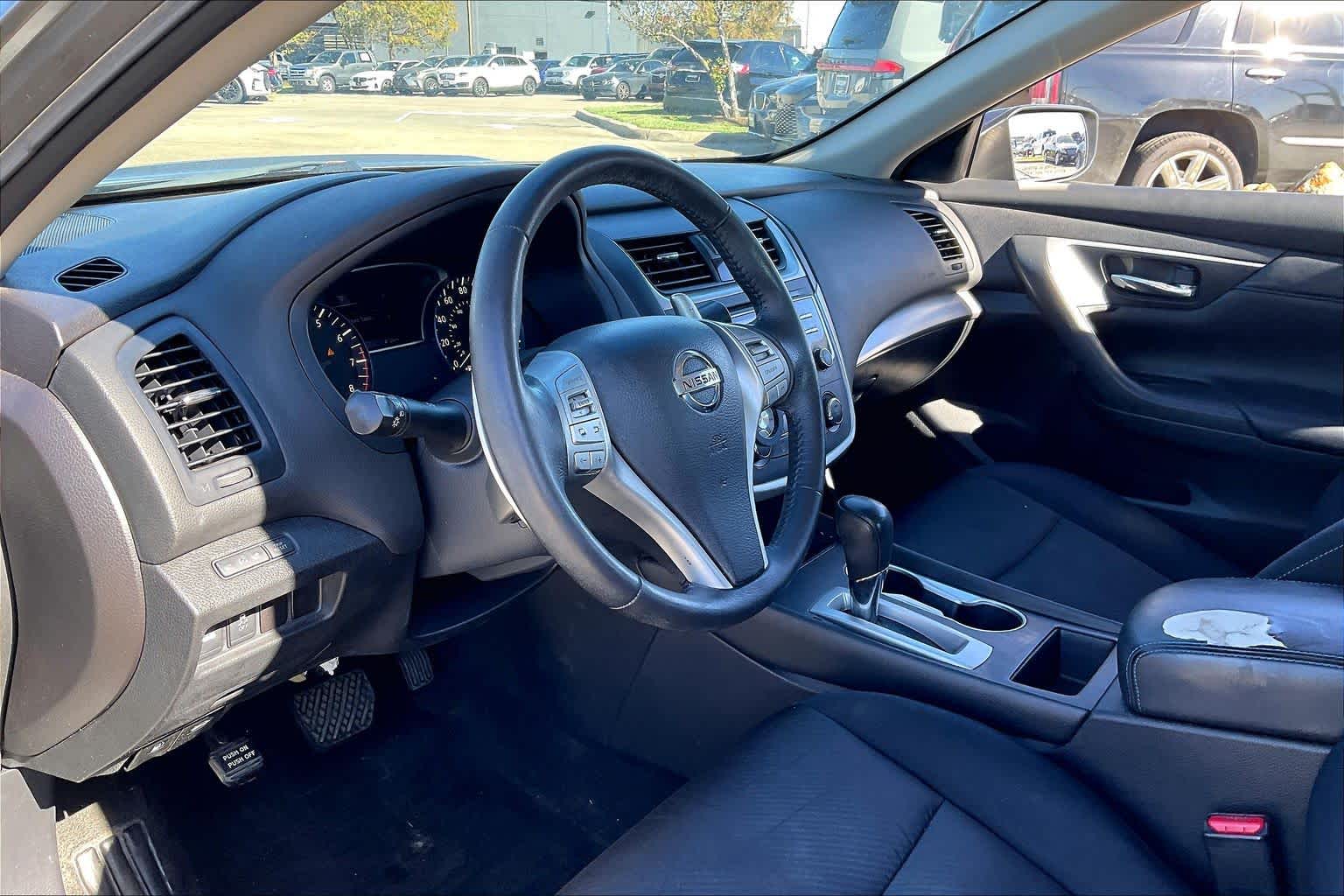 2016 Nissan Altima 2.5 SR Gun Metallic at Sterling McCall Nissan