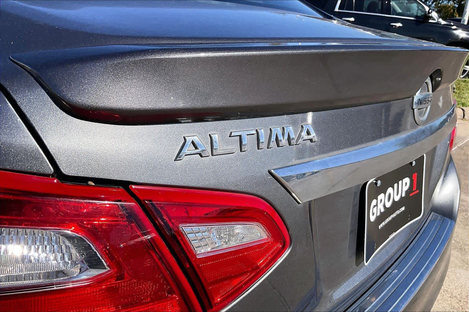 2016 Nissan Altima 2.5 SR Gun Metallic at Sterling McCall Nissan