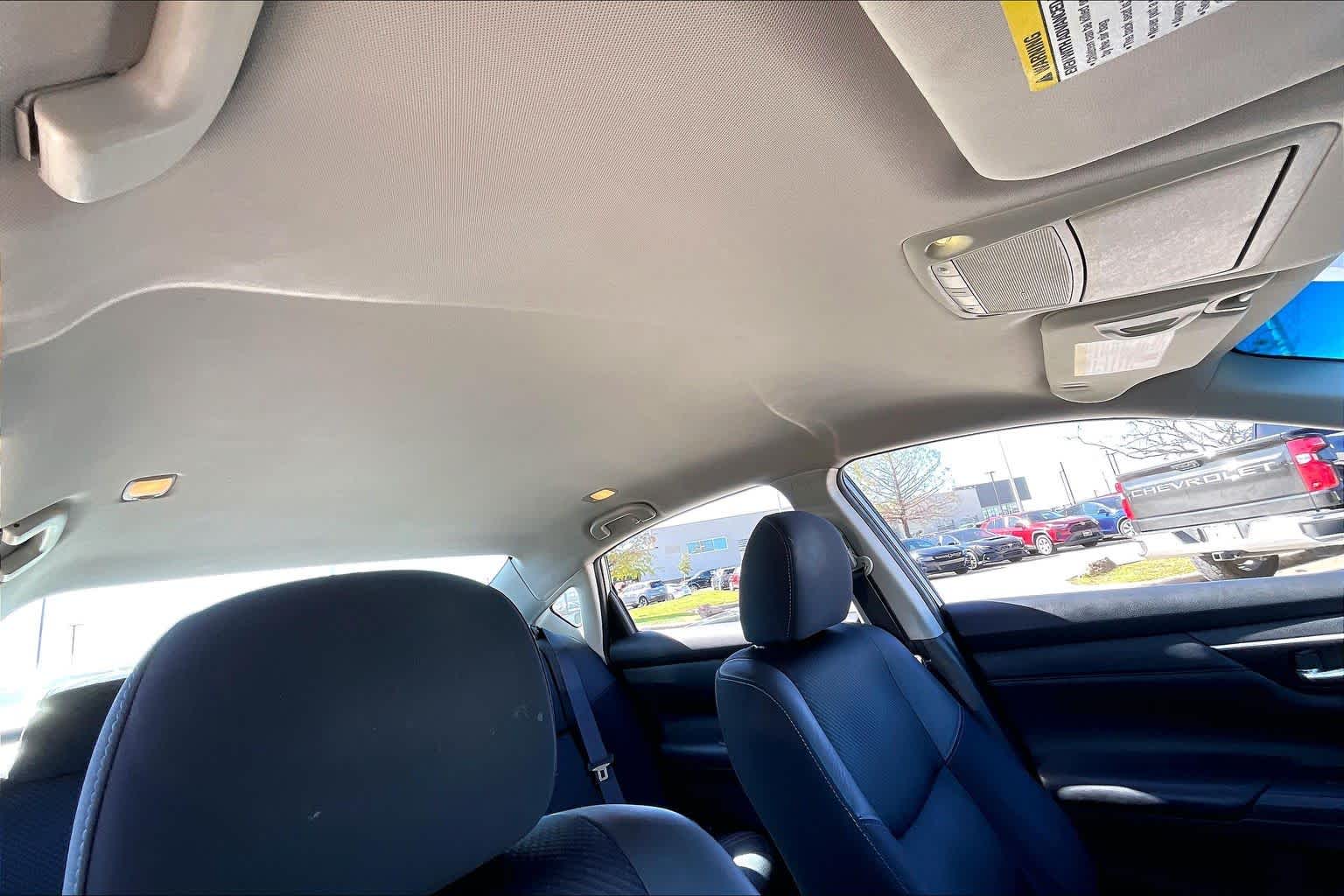 2016 Nissan Altima 2.5 SR Gun Metallic at Sterling McCall Nissan