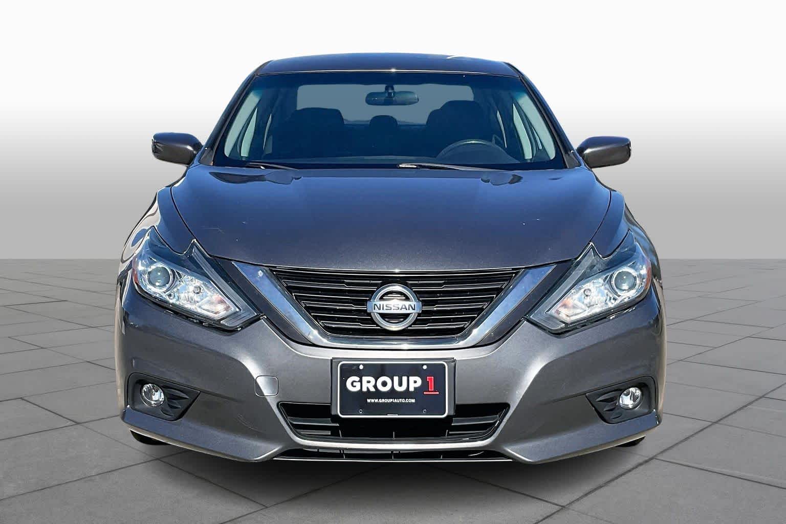 2016 Nissan Altima 2.5 SR Gun Metallic at Sterling McCall Nissan